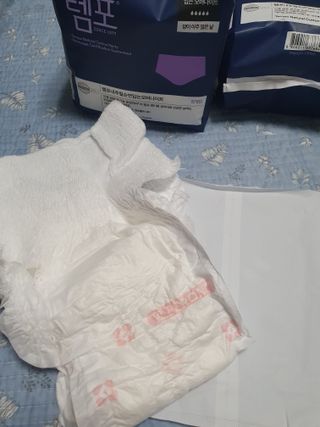 N[템포 ] 패드 내추럴 순면 입는 오버나이트 5P * 2개 — 5점을 준 리뷰어가 2024년 4월 올린 사용 사진