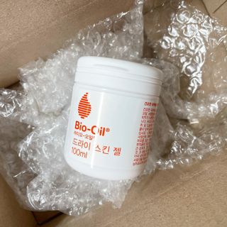 바이오오일 [바이오-오일] 드라이 스킨 젤 100ml — 5점을 준 리뷰어가 2021년 6월 올린 사용 사진