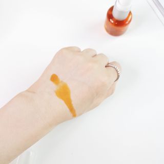 유니베르소 로즈힙 오일 15ml — 5점을 준 리뷰어가 2021년 7월 올린 사용 사진
