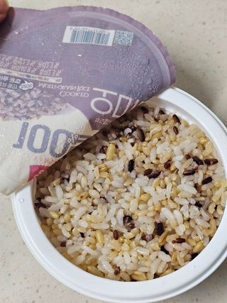 [구매평]양반 동원 양반 100밥 현미밥, 130g, 12개 — 5점을 준 리뷰어가 2025년 5월 올린 사용 사진