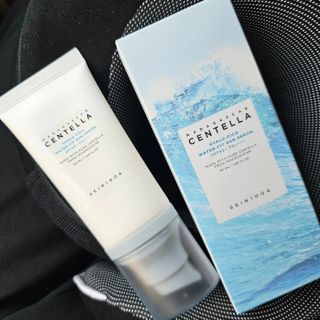 [스킨1004] 마다가스카르 센텔라 히알루-시카 워터핏 선세럼 50ml — 5점을 준 리뷰어가 2024년 6월 올린 사용 사진