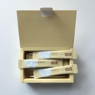디오르 파인화이트 — 5점을 준 리뷰어가 2022년 1월 올린 사용 사진