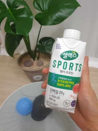 셀렉스스포츠 셀렉스 스포츠 웨이 프로틴 복숭아_ 330ml x 12팩 — 5점을 준 리뷰어가 2021년 7월 올린 사용 사진