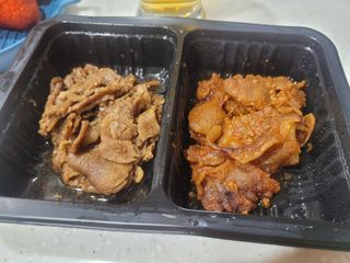 [심플리쿡] 반반연탄불고기, 창화당쫄볶이 SET — 4점을 준 리뷰어가 2021년 2월 올린 사용 사진