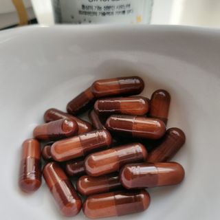 프리마인 홍삼의 강력한 에너지, 이제는 흡수율을 높인 최첨단 캡슐로 간편하게 초고속 충전하세요. — 5점을 준 리뷰어가 2022년 10월 올린 사용 사진