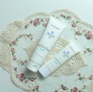 바노바기 코스메틱 바노바기 밀크씨슬 리페어 시카 폼 클렌저 플러스 120ml + 선스크린 플러스 50ml — 5점을 준 리뷰어가 2023년 8월 올린 사용 사진