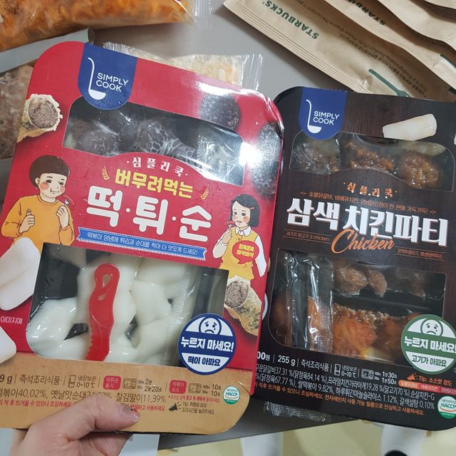 [심플리쿡]떡튀순,삼색치킨파티SET 리뷰 사진