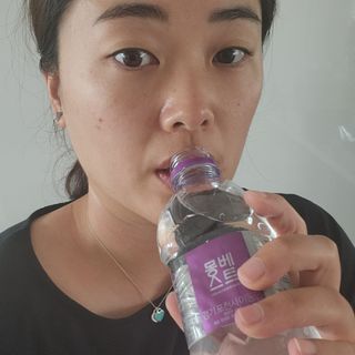 몽베스트 [MONTBEST] 330mL 20병 — 5점을 준 리뷰어가 2023년 6월 올린 사용 사진