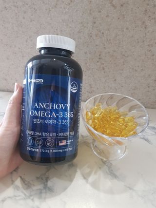 서울약사신협 Finepick_오메가365_1020mg x 365캡슐 — 5점을 준 리뷰어가 2021년 4월 올린 사용 사진