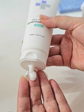 바노바기 코스메틱 바노바기 밀크씨슬 리페어 시카 폼 클렌저 플러스 120ml + 퀵 마스크 플러스 30매 — 4점을 준 리뷰어가 2023년 8월 올린 사용 사진