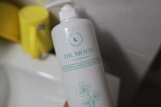 [닥터문] 센텔라 시카케어 화이트머스크 바디워시 1000ml — 5점을 준 리뷰어가 2023년 7월 올린 사용 사진
