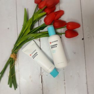 리더스코스메틱 리더스 카밍 바이오틱스 #1등 진정 기획세트 [에센스 워터150ml + 크림 마스크80ml] — 5점을 준 리뷰어가 2022년 8월 올린 사용 사진