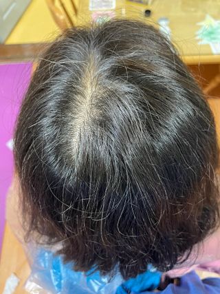 다슈코리아 다슈 컬러 패스트 체인지 염색약 자연갈색 — 5점을 준 리뷰어가 2021년 7월 올린 사용 사진