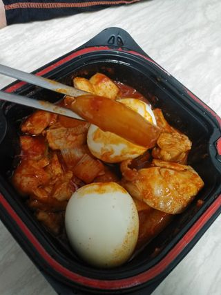 한성기업 무볼레 닭떡볶이+해물떡볶이 2종 세트 — 5점을 준 리뷰어가 2021년 10월 올린 사용 사진