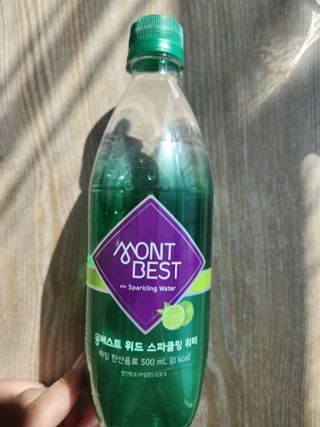몽베스트 Montbest with Sparkling water Lime20병 — 4점을 준 리뷰어가 2022년 12월 올린 사용 사진