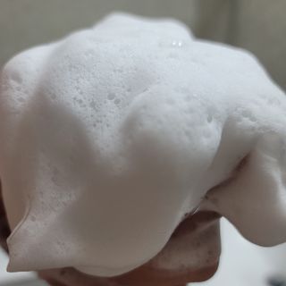 빅그린 안티 헤어로스 탈모 카렌듈라 바이옴 샴푸 500ml (지성두피용) — 5점을 준 리뷰어가 2022년 7월 올린 사용 사진