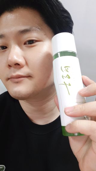 에클리스 피어나 스킨토너 — 5점을 준 리뷰어가 2022년 3월 올린 사용 사진