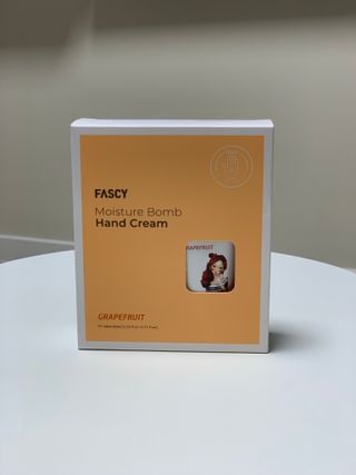 파시 FASCY 高保湿ハンドクリーム40ml+80ml セット — 5점을 준 리뷰어가 2021년 7월 올린 사용 사진