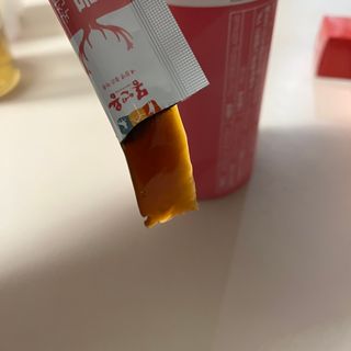 [몸엔용] 녹용 담은 탱탱 콜라겐 녹용 콜라겐 젤리 15g x 20포 — 5점을 준 리뷰어가 2022년 4월 올린 사용 사진
