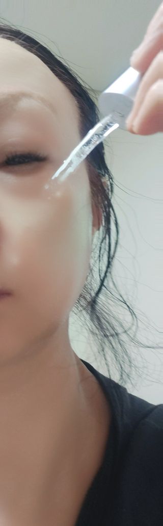 [타임투텐]  유수분 밸런스 최적화 자극 없이 수분 충전 스노우하트  세럼 — 4점을 준 리뷰어가 2024년 2월 올린 사용 사진