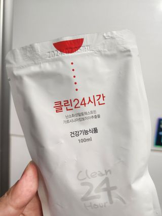 클린24시간 1BOX(5포) + 전용보틀(500ml) — 5점을 준 리뷰어가 2022년 10월 올린 사용 사진