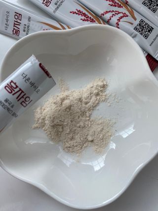 하루 1포로 콜레스테롤, 유산균, 고역가 소화효소까지 한번에 섭취! 다온바이오 홍자임 1개월분(30포) — 4.5점을 준 리뷰어가 2022년 12월 올린 사용 사진