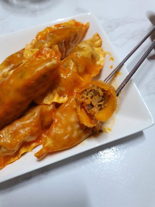 한만두 진한 해물맛 짬뽕만두 1kg — 5점을 준 리뷰어가 2021년 4월 올린 사용 사진