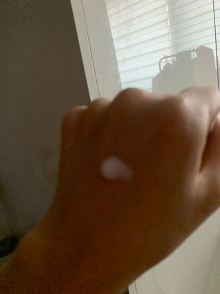Dr.느루벗 느루벗 옴므 토탈 케어 올인원 118ml 남자 남성 스킨 로션 에센스 크림 화장품 — 5점을 준 리뷰어가 2021년 5월 올린 사용 사진