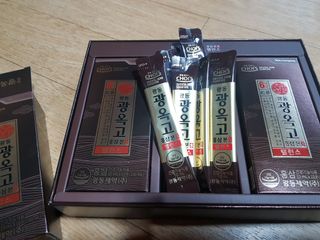 광동제약 [광동] 광옥고 홍삼 본 밸런스 30포 + 쇼핑백 — 5점을 준 리뷰어가 2021년 12월 올린 사용 사진
