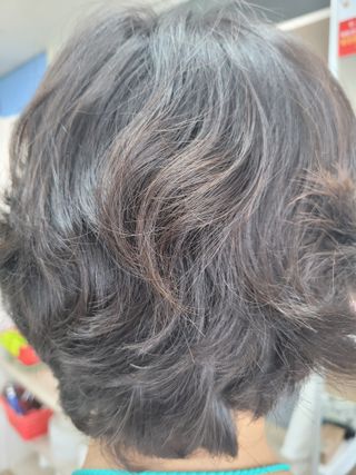 [갸스비] 곱슬 머리부터 파마까지 남자의 컬을 위한 갸스비 컬크림 — 5점을 준 리뷰어가 2021년 10월 올린 사용 사진