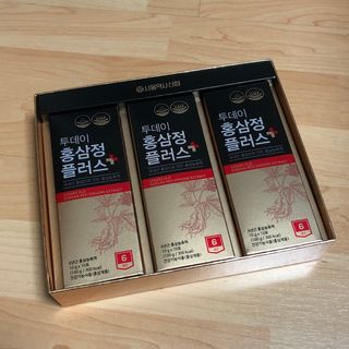 서울약사신협_투데이홍삼정플러스스틱_10g x 30포 — 5점을 준 리뷰어가 2021년 2월 올린 사용 사진
