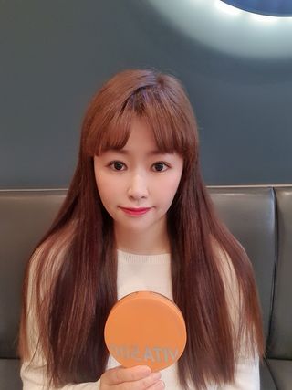 광동생활건강 MF[광동] 비타500✨주름개선·미백·SPF50+🌞퍼펙트쉴드 빅 선쿠션 본품 — 5점을 준 리뷰어가 2024년 5월 올린 사용 사진