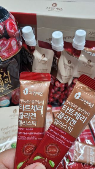 자연에온 몽모랑시 타트체리 3종 세트 구성 - 저분자콜라겐젤리, NFC 착즙주스 — 5점을 준 리뷰어가 2021년 7월 올린 사용 사진