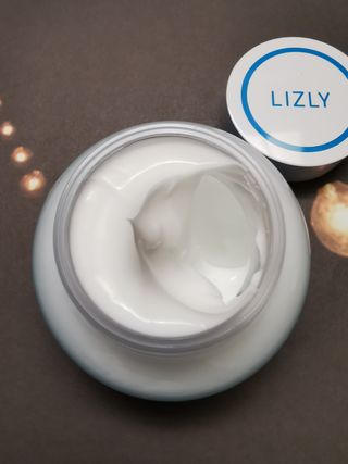 [리즐리] 블루어스 트리플 멀티 카밍 파워풀 크림 150g — 5점을 준 리뷰어가 2021년 10월 올린 사용 사진