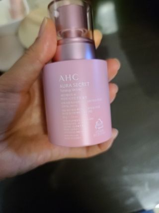 AHC 아우라 시크릿 톤업 벨벳 — 5점을 준 리뷰어가 2021년 4월 올린 사용 사진