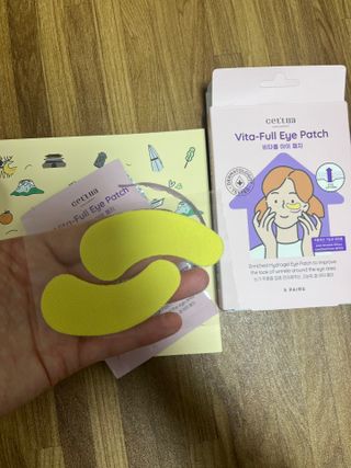 세뚜아(Cettua) 나우[세뚜아] 비타풀 아이 패치 Cettua Vita-Full Eye Patch — 5점을 준 리뷰어가 2024년 4월 올린 사용 사진