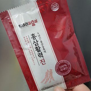 힘내라김홍삼 홍삼활력진 50ml x 5포 — 5점을 준 리뷰어가 2021년 4월 올린 사용 사진