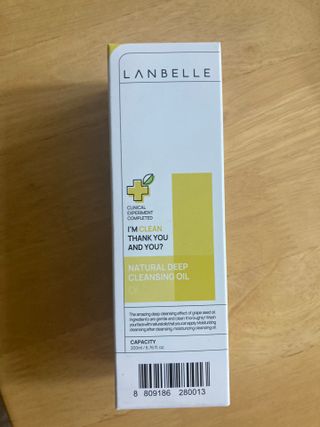 랑벨 내츄럴 딥 클렌징 오일 200ml (저자극 약산성 천연 클렌징) — 5점을 준 리뷰어가 2022년 10월 올린 사용 사진
