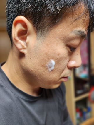 소담스퀘어 상암 [맨라이크옴므] 올데이 퍼펙트 올인원 로션 — 5점을 준 리뷰어가 2022년 11월 올린 사용 사진