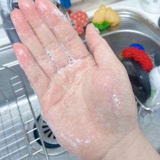 보습 촉촉 린스가 필요 없는 코코몰리 올인원 자연 유래 샴푸 130ml — 5점을 준 리뷰어가 2021년 1월 올린 사용 사진