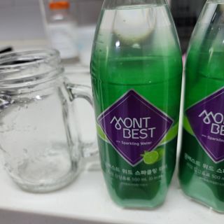 몽베스트 Montbest with Sparkling water Lime20병 — 5점을 준 리뷰어가 2023년 3월 올린 사용 사진