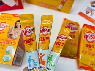 광동생활건강 [광동] 비타500데일리스틱 크리스마스 에디션 60포+20포 추가 증정&쇼핑백+스티커 gift — 5점을 준 리뷰어가 2021년 12월 올린 사용 사진