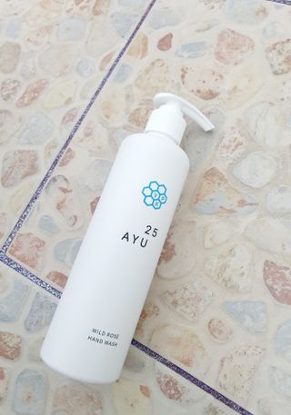 AYU25[아유트웬티파이브]피부 진정, 보습 와일즈 로즈 핸드워시 — 5점을 준 리뷰어가 2021년 4월 올린 사용 사진
