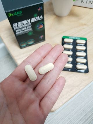 닥터안스 관절케어플러스 60정 1개월분 — 5점을 준 리뷰어가 2022년 10월 올린 사용 사진