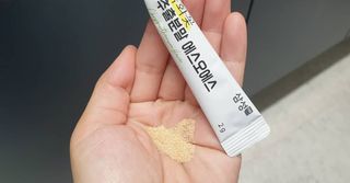 체인미 국화꽃 추출분말 에스오에스 곡류효소 과일채소 17종 혼합 분말 스틱 — 4점을 준 리뷰어가 2021년 11월 올린 사용 사진