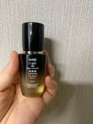 수려한 더블랙세럼 15ml — 5점을 준 리뷰어가 2022년 3월 올린 사용 사진
