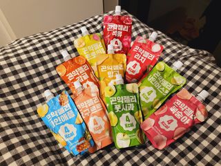 참앤들황토농원 10가지 맛, 입맛대로 스페셜하게~ 가볍게 한 포 땡! 곤약젤리 스페셜 패키지 130ml x 30포 — 5점을 준 리뷰어가 2023년 1월 올린 사용 사진