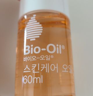 바이오오일 [바이오-오일] 스킨케어 오일 내추럴 60ml — 4점을 준 리뷰어가 2021년 6월 올린 사용 사진