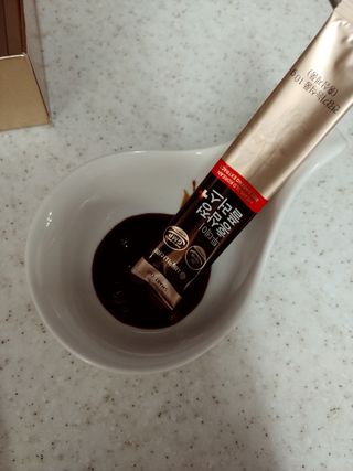 서울약사신협_투데이홍삼정플러스스틱_10g x 30포 — 4.5점을 준 리뷰어가 2020년 12월 올린 사용 사진