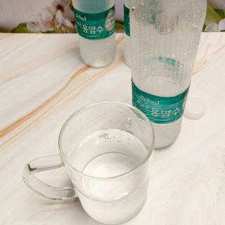 닥터유 제주용암수 닥터유 용암수 — 4.5점을 준 리뷰어가 2021년 8월 올린 사용 사진